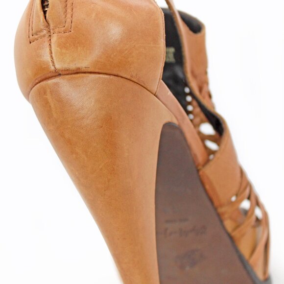 Elizabeth And James Woven Cage Platform Stiletto Sandal: Size US 11 - Picture 6 of 10